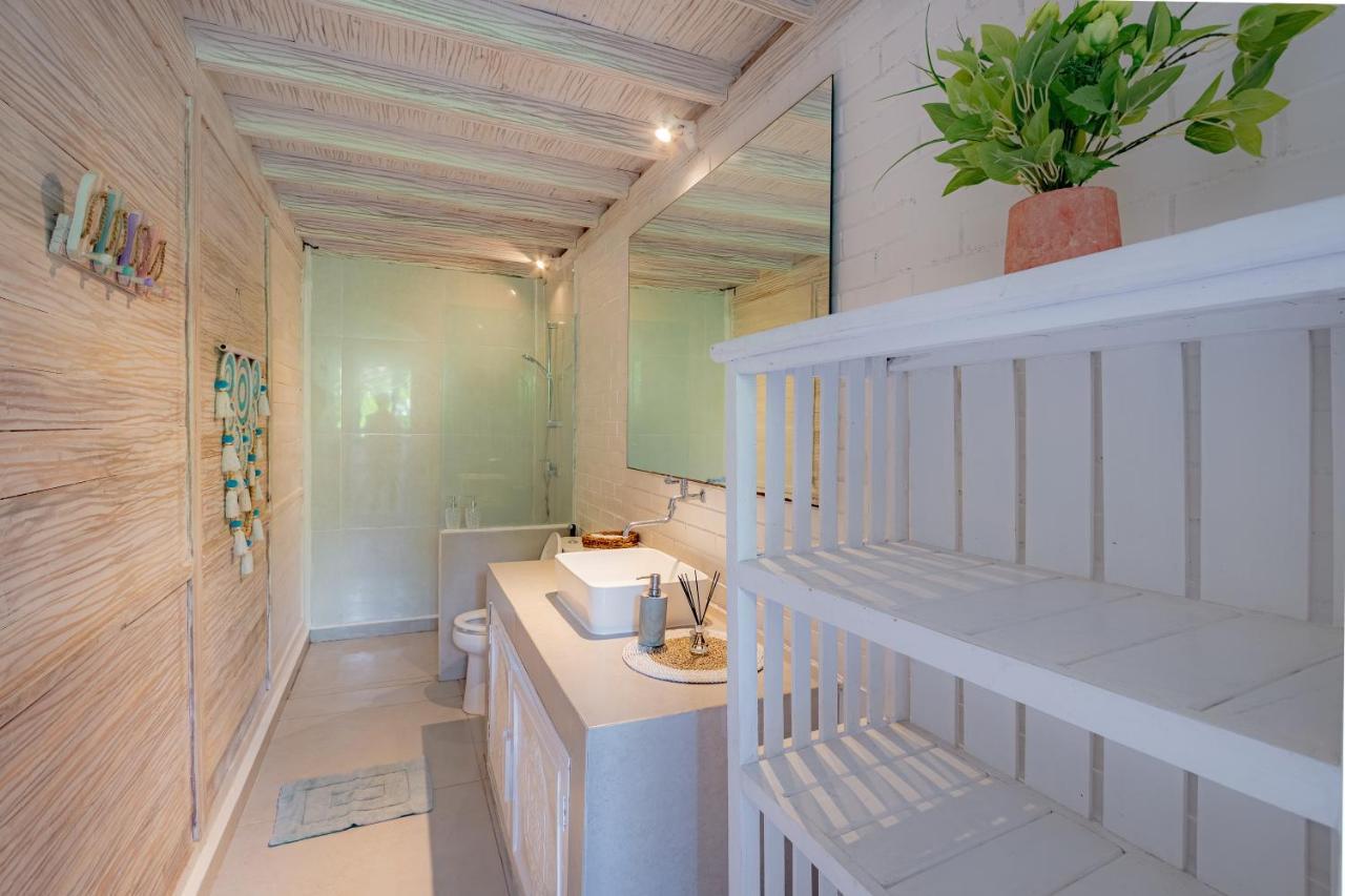 Seminyak Beach Hut Aparthotel Εξωτερικό φωτογραφία